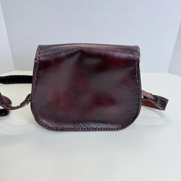 Hand Tooled Burgundy Leather Crossbody Bag Floral Paisley Embossed Boho Artisan - Picture 6 of 11